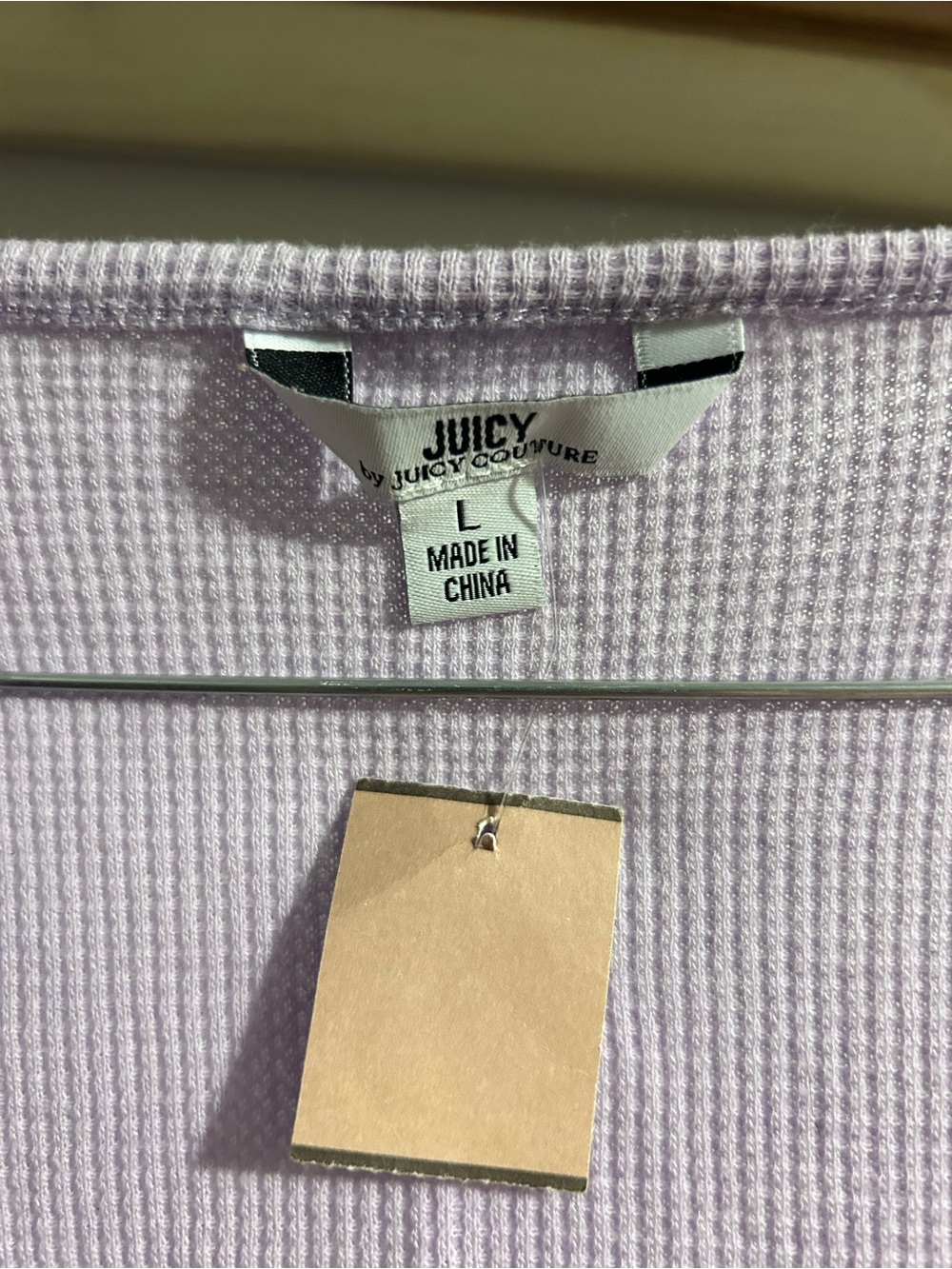 Juicy Couture Lavender Long Sleeve Scoop Neck Top with Multicolor Logo - Picture 3 of 4